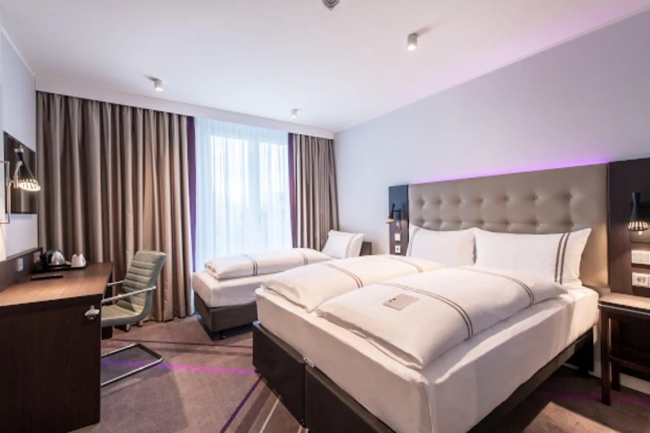 Premier Inn Leipzig City Oper فندق