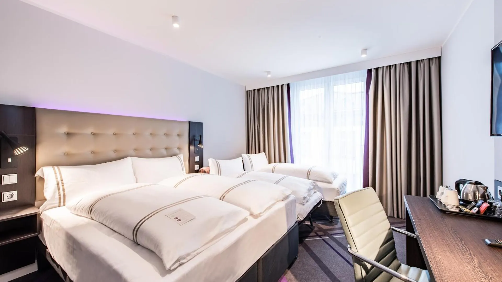 Premier Inn Leipzig City Oper فندق